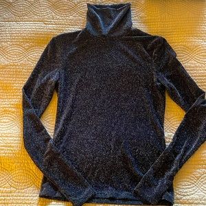 H&M Black glittery turtleneck size S.